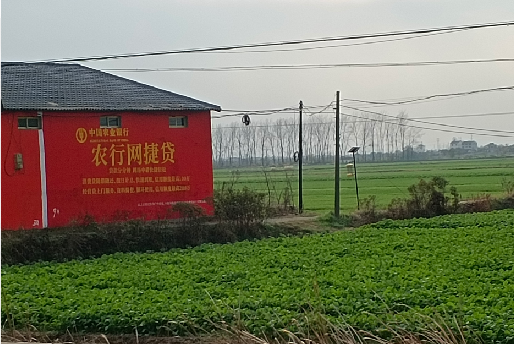 沿河如何防止墙体广告褪色呢？