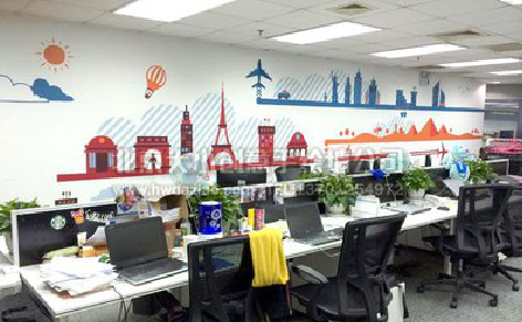 沿河教你设计办公室墙绘的方法。